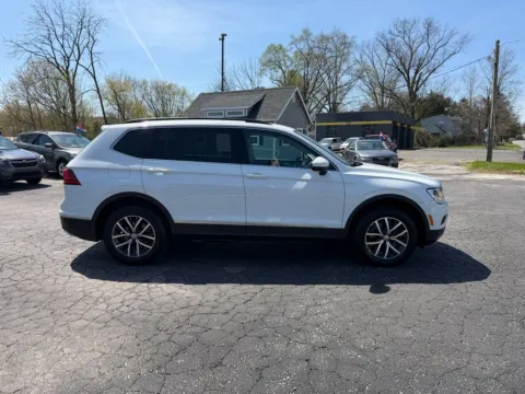 More photos of 2020 Volkswagen Tiguan 2.0T SE at Reliable Car Connection, PA