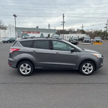 More photos of 2013 Ford Escape SE at Reliable Car Connection, PA