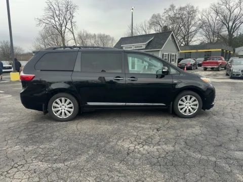 More photos of 2017 Toyota Sienna Limited Premium 7 Passenger at Reliable Car Connection, PA