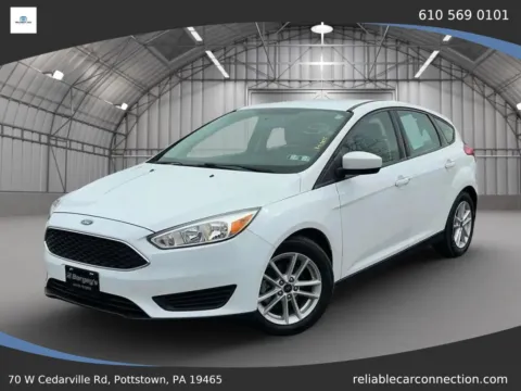 White 2018 Ford Focus SE Hatchback 4D for sale in Pottstown, PA