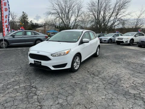Photos of 2018 Ford Focus SE for sale in Pottstown, PA at Reliable Car Connection