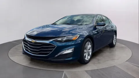 Photos of 2019 Chevrolet Malibu LT for sale in Pottstown, PA at Reliable Car Connection