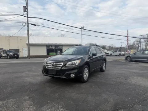 Another view of 2017 Subaru Outback 2.5i Premium for sale in Pottstown, PA at Reliable Car Connection