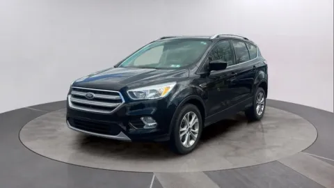 Photos of 2017 Ford Escape SE for sale in Pottstown, PA at Reliable Car Connection