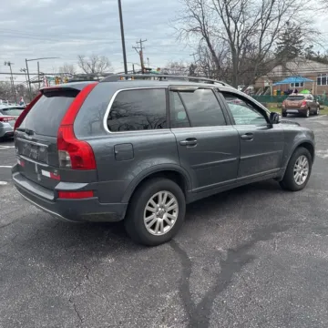 More photos of 2008 Volvo XC90 3.2 at Reliable Car Connection, PA