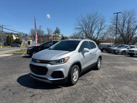 Photos of 2020 Chevrolet Trax FWD LT for sale in Pottstown, PA at Reliable Car Connection
