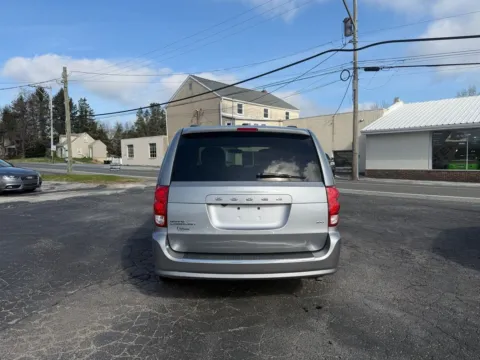 More photos of 2014 Dodge Grand Caravan SXT at Reliable Car Connection, PA