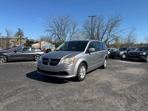 Photos of 2014 Dodge Grand Caravan SXT for sale in Pottstown, PA at Reliable Car Connection