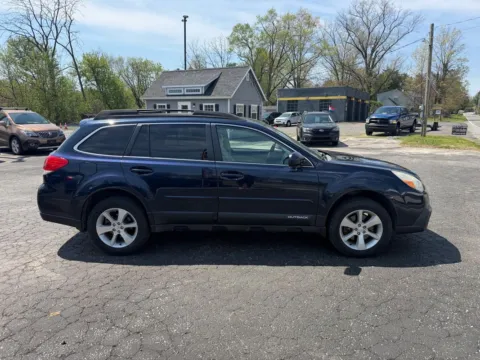 More photos of 2014 Subaru Outback 3.6R Limited at Reliable Car Connection, PA