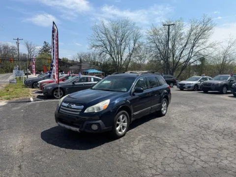 Photos of 2014 Subaru Outback 3.6R Limited for sale in Pottstown, PA at Reliable Car Connection