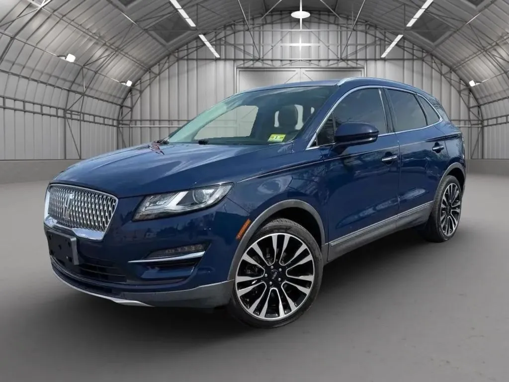 Blue 2019 Lincoln MKC Reserve Sport Utility 4D for sale in Pottstown, PA