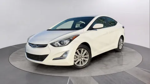 White 2015 Hyundai Elantra SE for sale in Pottstown, PA