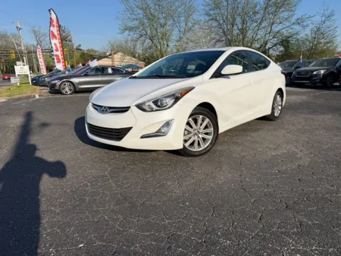 White 2015 Hyundai Elantra SE for sale in Pottstown, PA