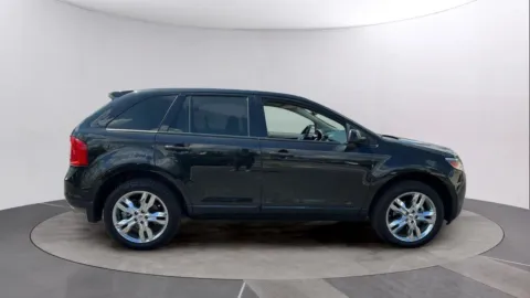 More photos of 2013 Ford Edge SEL at Reliable Car Connection, PA