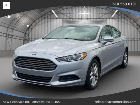 Photos of 2016 Ford Fusion SE Sedan 4D for sale in Pottstown, PA at Reliable Car Connection