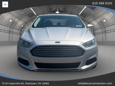 Another view of 2016 Ford Fusion SE Sedan 4D for sale in Pottstown, PA at Reliable Car Connection