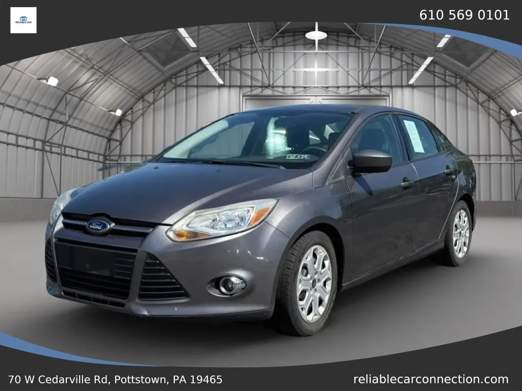 Gray 2012 Ford Focus SE Sedan 4D for sale in Pottstown, PA
