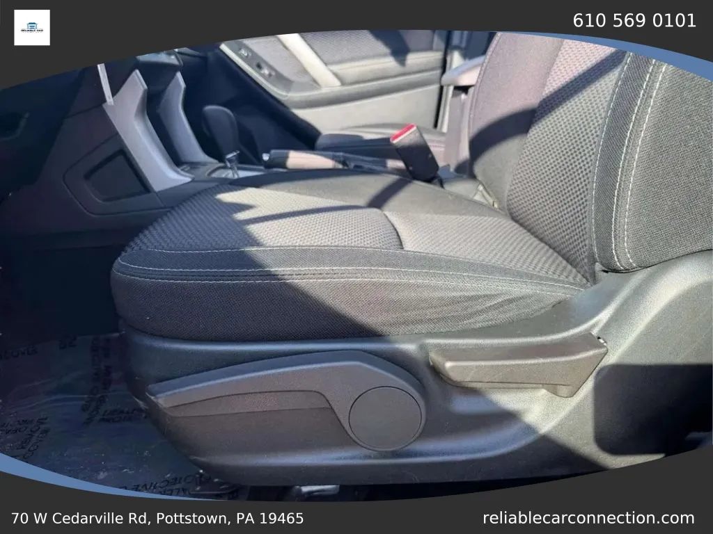 2018 Subaru Forester Base - Photo 18