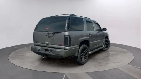 More photos of 2006 GMC Yukon Denali at Reliable Car Connection, PA