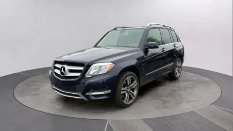 Photos of 2014 Mercedes-Benz GLK 350 4MATIC for sale in Pottstown, PA at Reliable Car Connection