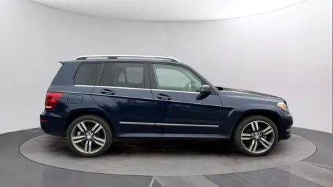 More photos of 2014 Mercedes-Benz GLK 350 4MATIC at Reliable Car Connection, PA
