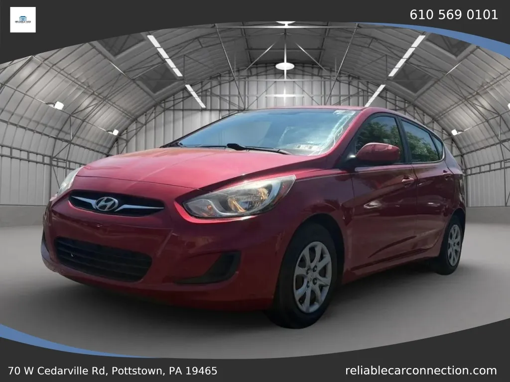 2013 Hyundai Accent GS 5-Door 6-Speed Automatic's photo