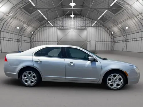 More photos of 2010 Mercury Milan Sedan 4D at Reliable Car Connection, PA