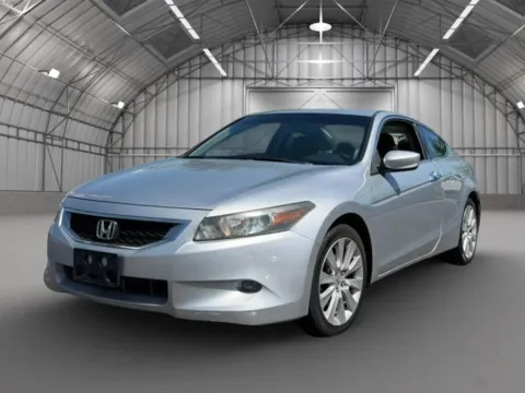 Photos of 2009 Honda Accord EX-L Coupe 2D for sale in Pottstown, PA at Reliable Car Connection