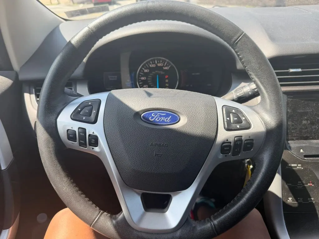 2014 Ford Edge SEL - Photo 24