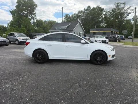 More photos of 2015 Chevrolet Cruze 1LT Sedan 4D at Reliable Car Connection, PA