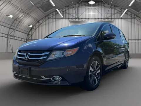 Photos of 2015 Honda Odyssey Touring Minivan 4D for sale in Pottstown, PA at Reliable Car Connection