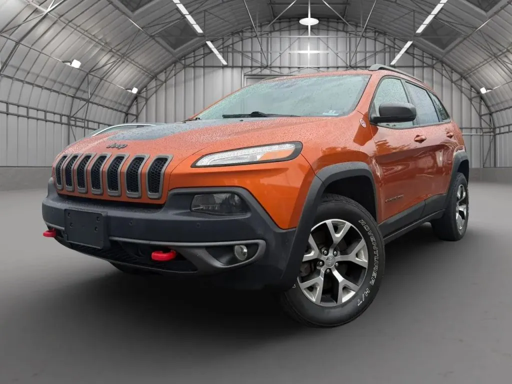 Orange 2015 Jeep Cherokee TrailHawk Sport Utility 4D for sale in Pottstown, PA