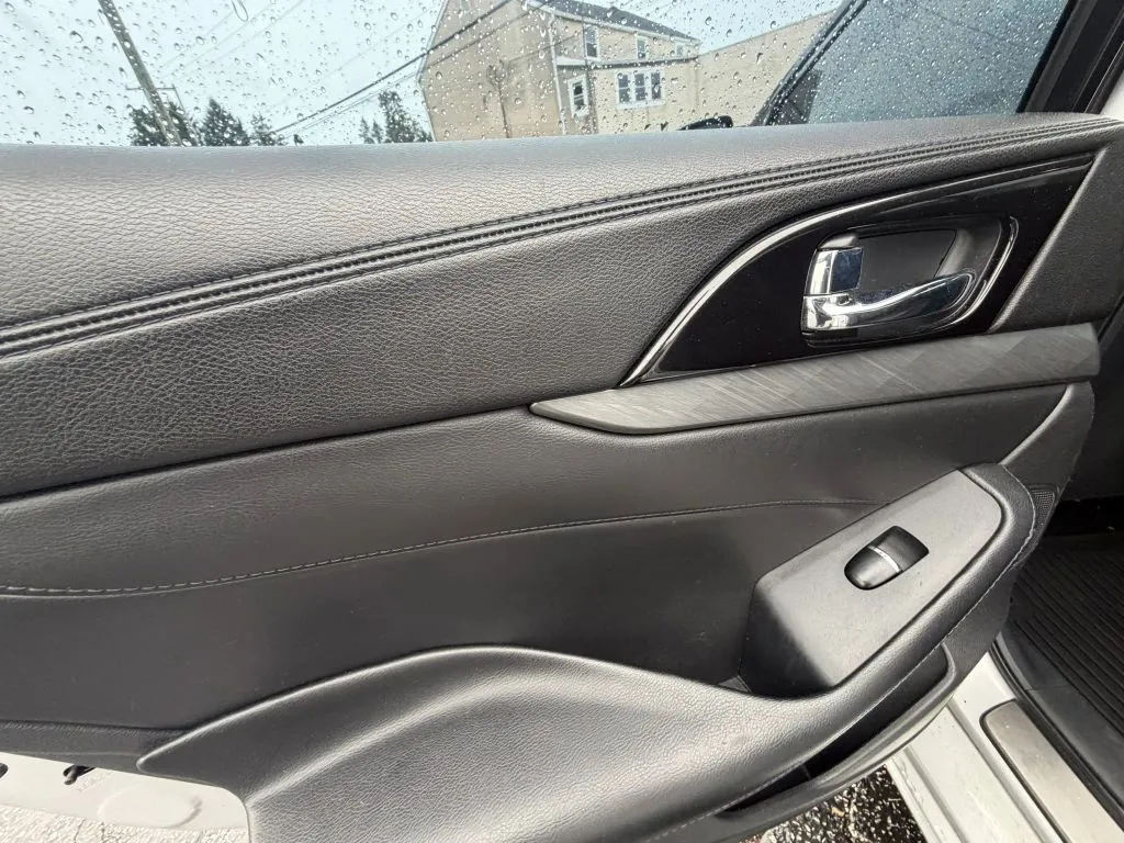 2017 Nissan Maxima S - Photo 26