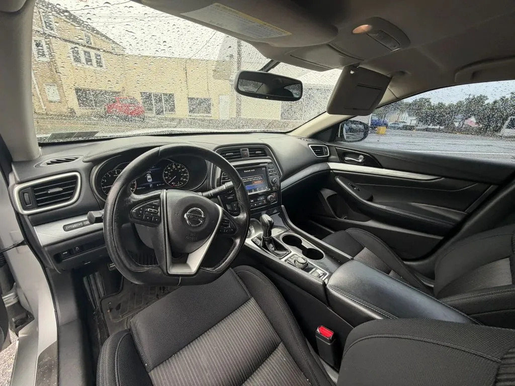 2017 Nissan Maxima S - Photo 18