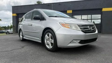 More photos of 2013 Honda Odyssey Touring Minivan 4D at Reliable Car Connection, PA