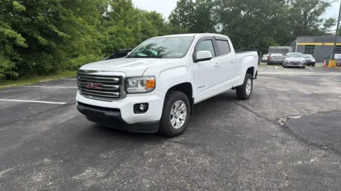 Photos of 2018 GMC Canyon Crew Cab SLE Pickup 4D 6 ft for sale in Pottstown, PA at Reliable Car Connection