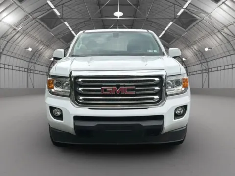 More photos of 2018 GMC Canyon Crew Cab SLE Pickup 4D 6 ft at Reliable Car Connection, PA