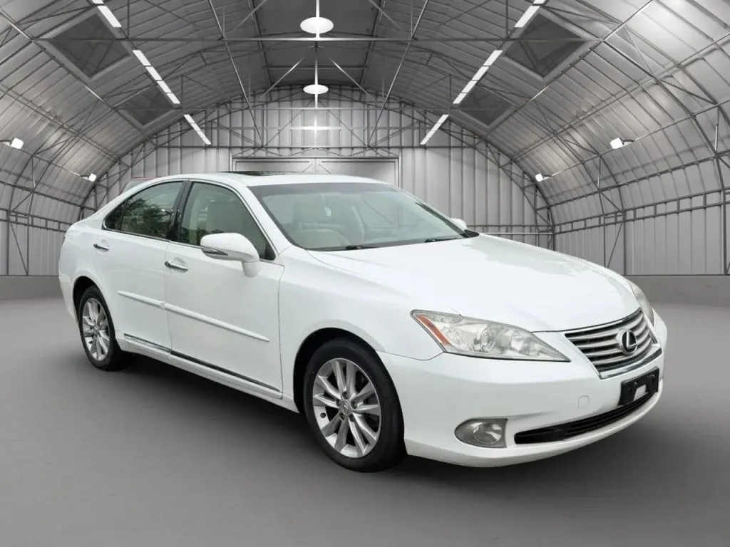 2011 Lexus ES 350 - Photo 10