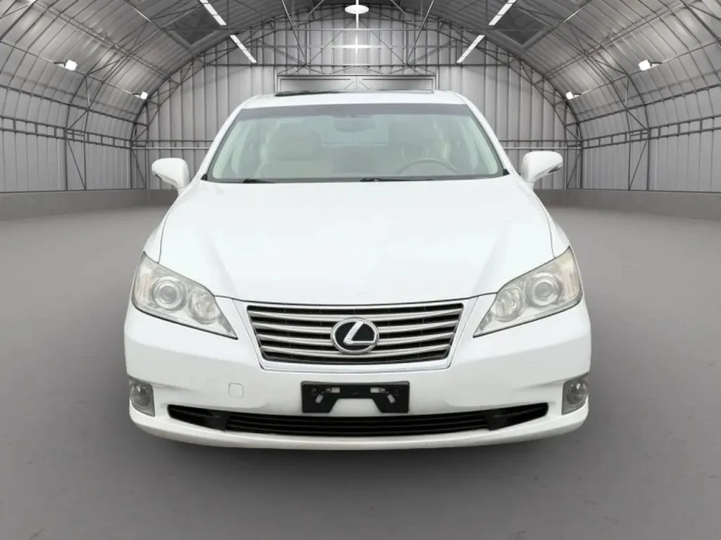 2011 Lexus ES 350 - Photo 7