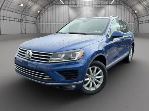 More photos of 2016 Volkswagen Touareg VR6 Sport SUV 4D at Reliable Car Connection, PA