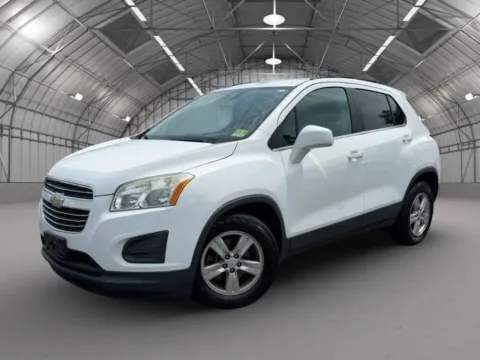 Photos of 2015 Chevrolet Trax LT Sport Utility 4D for sale in Pottstown, PA at Reliable Car Connection