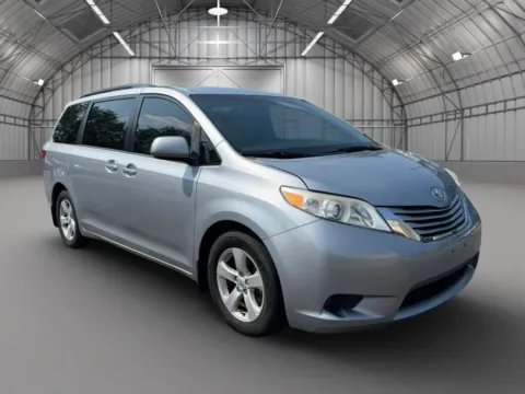 More photos of 2015 Toyota Sienna LE Minivan 4D at Reliable Car Connection, PA