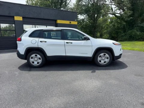 More photos of 2014 Jeep Cherokee Sport SUV 4D at Reliable Car Connection, PA
