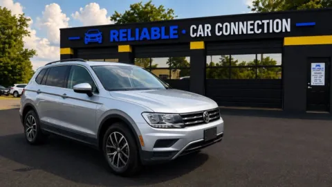 Silver 2019 Volkswagen Tiguan 2.0T SE 4MOTION Sport Utility 4D for sale in Pottstown, PA