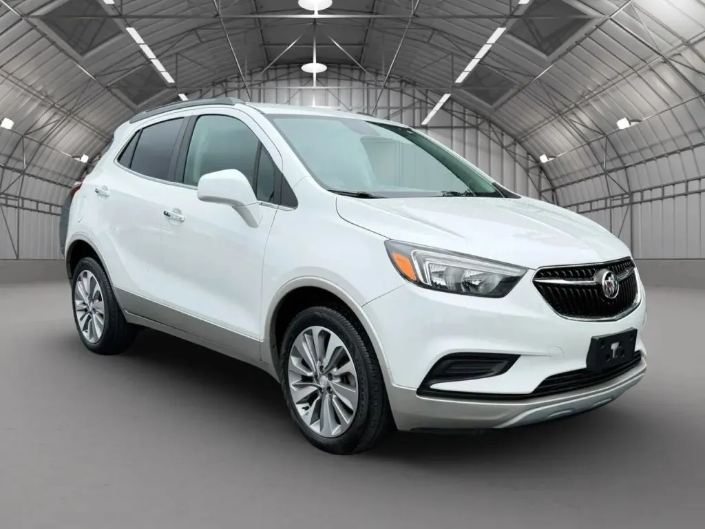 White 2020 Buick Encore Preferred Sport Utility 4D for sale in Pottstown, PA