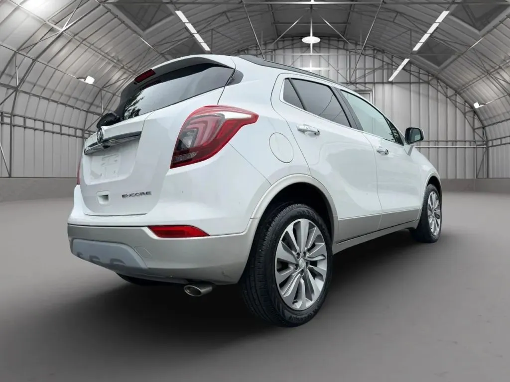 2020 Buick Encore Preferred - Photo 11