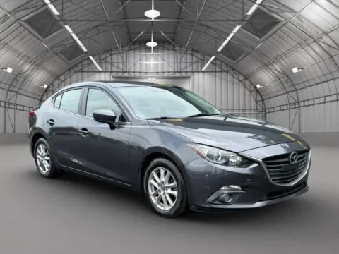 Photos of 2016 MAZDA MAZDA3 i Touring Sedan 4D for sale in Pottstown, PA at Reliable Car Connection