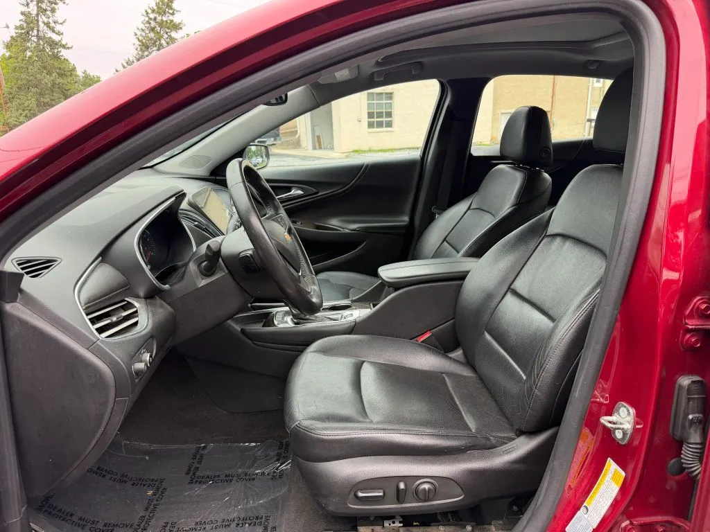 2018 Chevrolet Malibu Premier - Photo 25