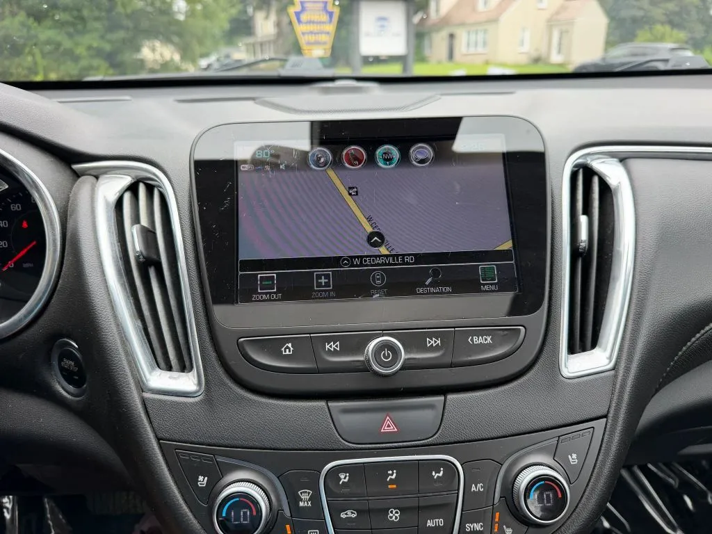 2018 Chevrolet Malibu Premier - Photo 49