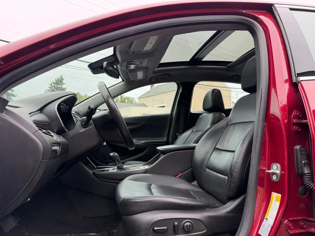 2018 Chevrolet Malibu Premier - Photo 26